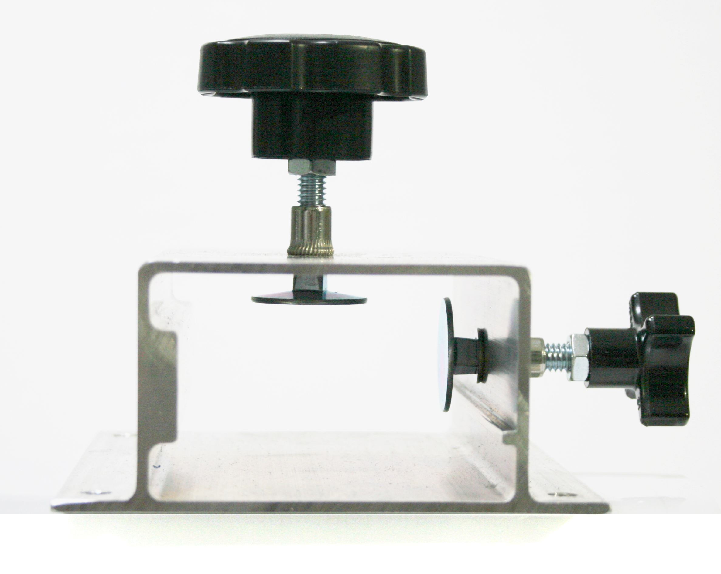 Wide-foot knob detail on the Bison platen bracket